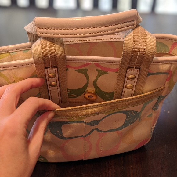 [Coach] Purse - Picture 6 of 8